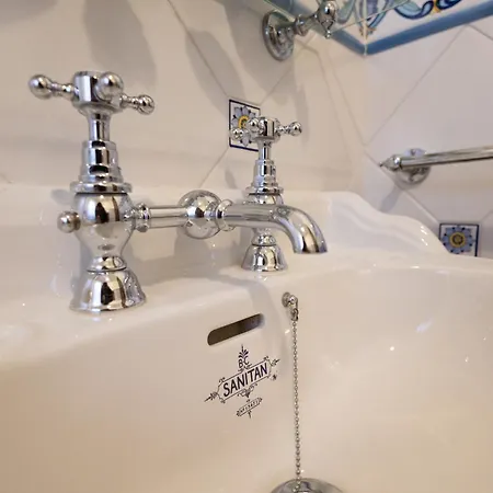 Stephanie Марина-ди-Рагуза